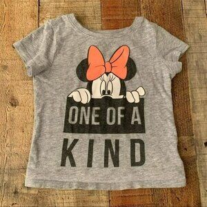 Disney’s Old navy Minnie mouse gray short sleeve shirt one of a kind - 2T